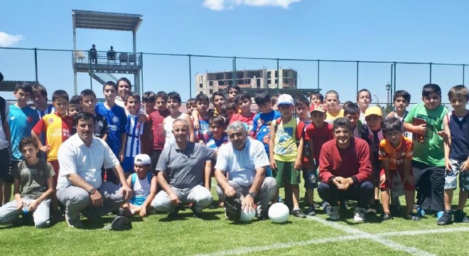 DİVA-SEN'den Kuran Kursu alan öğrencilere futbol turnuvası... 